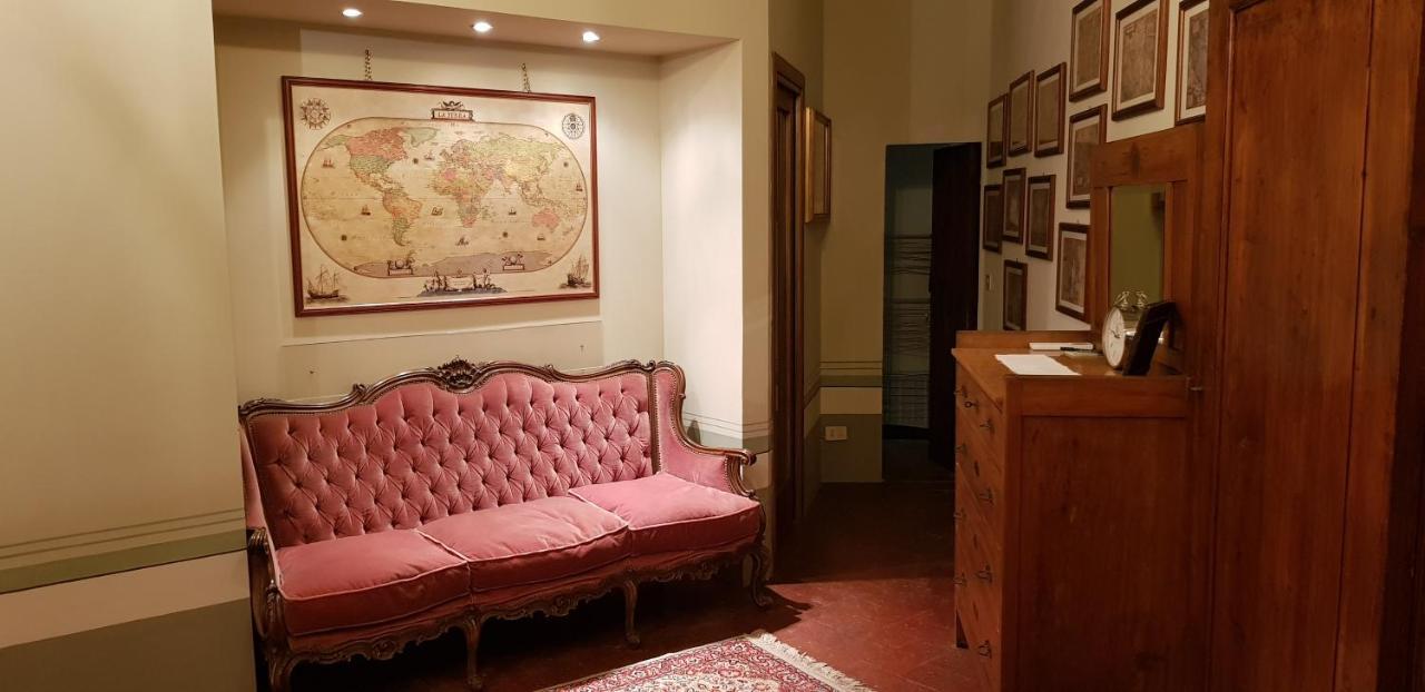 Cecchi'S Old Home Arezzo Exterior photo