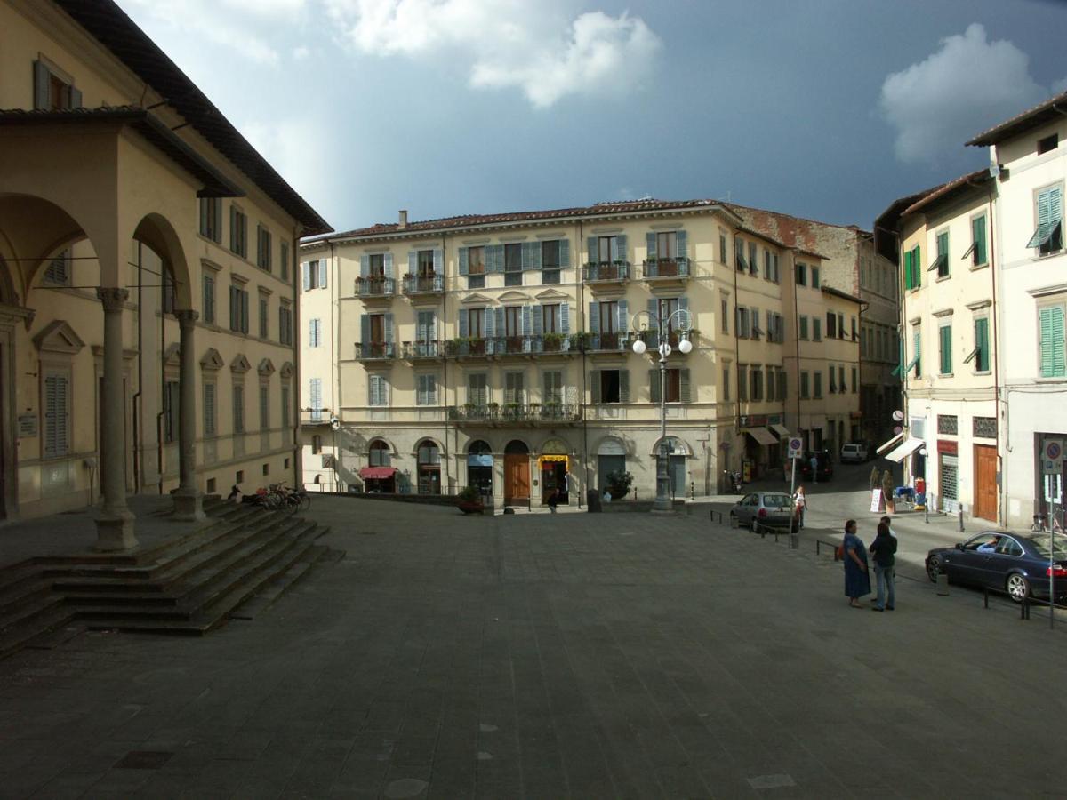 Cecchi'S Old Home Arezzo Exterior photo